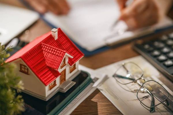 5 things that can reduce your borrowing capacity that have nothing to do with your income. Article by Attain Loans Altona